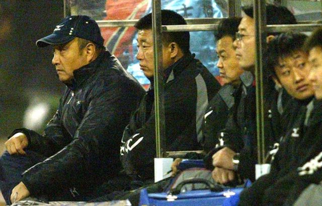 再胜徐根宝山东战胜上海获三大球运动会男足冠军Long8国际平台登录入口29年之后殷铁生(图1)
