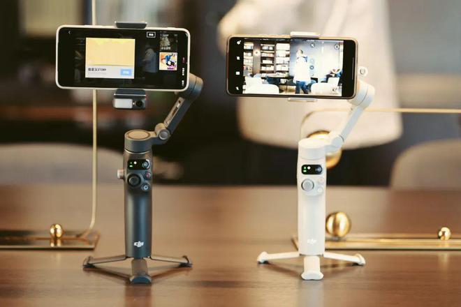 ie 7 Pro稳定器首发初体验！549元！大疆OSMO Mobl(图12)